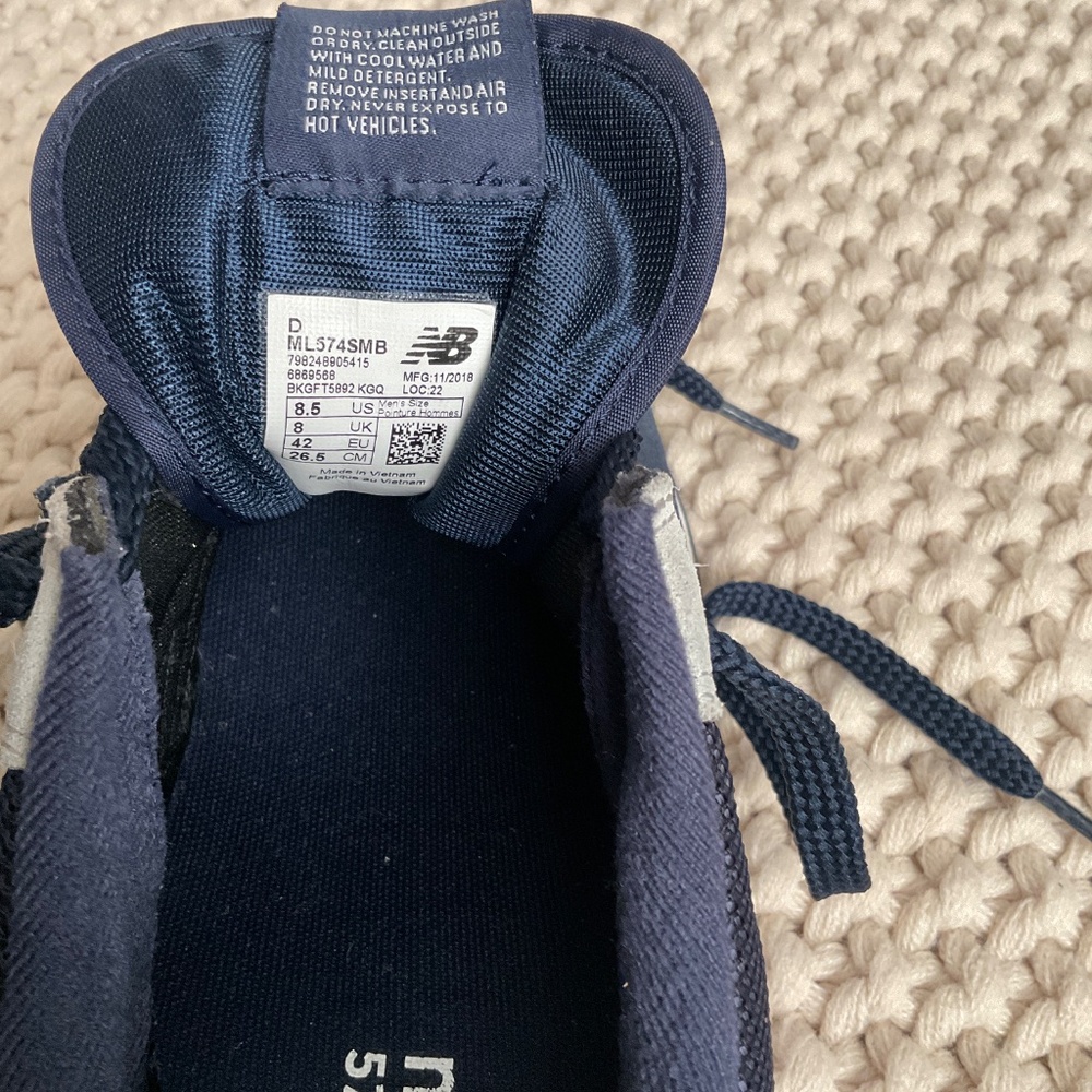 New Balance - Picture 5 of 5